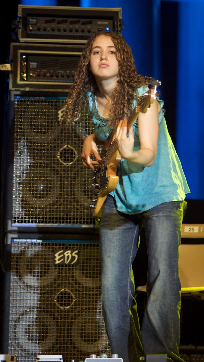 Tal Wilkenfeld Signo Zodiacal Sagitario